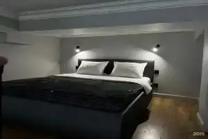 Апартаменты на генерала кузнецова 18к1, кв 87, Москва