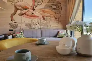 Лохматый гусь, Хамышки