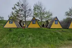 База отдыха «Полинка», Славянка