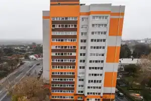 Две Подушки на улице Дуки 27, Брянск