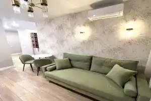 Апартаменты на улица Братьев Батталовых, 20А, Казань