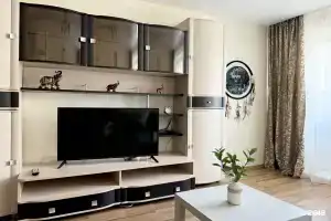 Апартаменты на микрорайон 1-й Центральный, 2, Пыть-Ях