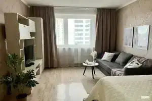 HousMos, Москва