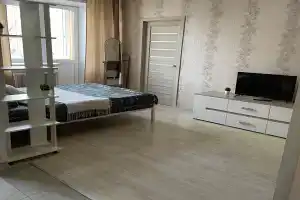 Апартаменты на Университетский дом 1, Екатеринбург