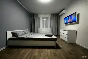 Апартаменты на Сумской проезд 12к3, Москва