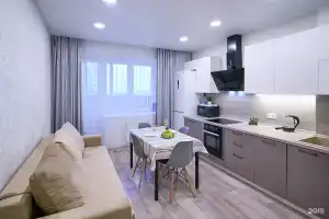 Апартаменты на улица Мельникайте, 2к10, Тюмень
