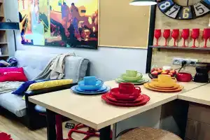 Апартаменты на Петра Романова 7 стр 1 , Москва