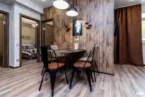 Море апартаментов, Эсто-Садок