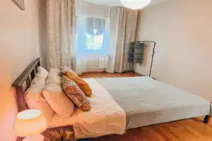 Квартира на улице Новгородская 5к1, Москва