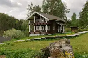 Forrest Lodge Karelia, Реускула