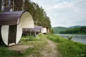 Гостиница «Манаград», Манский