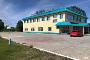 Гостиница «Зодиак», Радужный