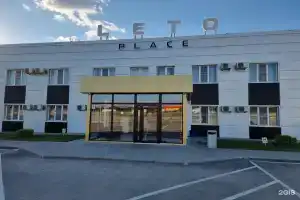 Гостиница «Лето», Мальчевская