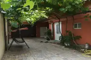 Гостевой дом, Ильич