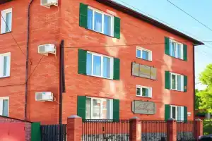 La Mezon Hotel, Омск