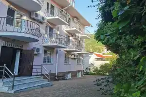 Гостевой дом «Новый дом», Небуг