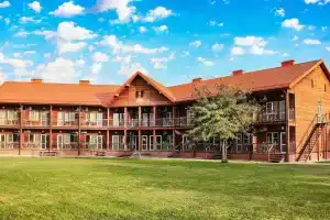 Парк-отель «Озеро Дивное», Лазаревское