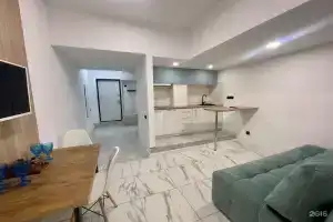 Гостиница «Апельсин», Адлер