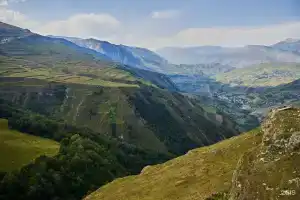 Домик у обрыва, Миатли