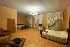 Центральная гостиница, Петропавловск