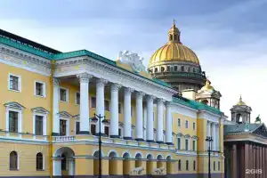 Отель «Four Seasons Lion Palace», Санкт-Петербург