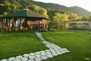 База отдыха «Территория счастья», Элекмонар