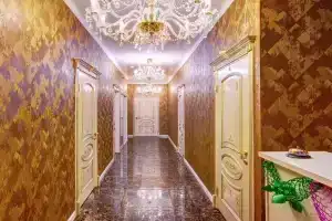 Бута, Москва