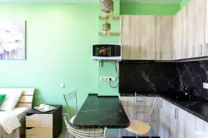 Гостиница «Сан Марино», Вардане