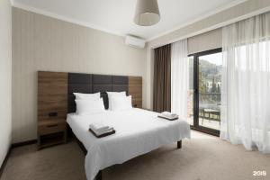Loft, Новый Афон