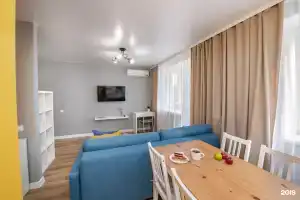 TopHouse, Владивосток