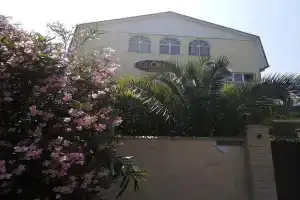 Гостиница «Глория», Адлер