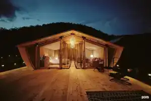 Лисичкин берег