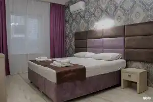 Отель «Кавказ», Лазаревское