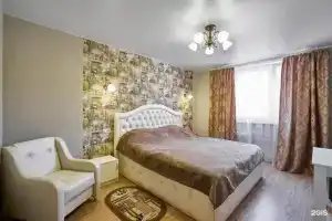 Гранд, Москва