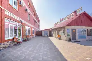 Гостиный двор №1, Воронеж