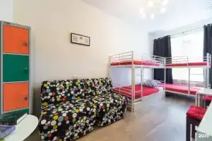 Мини Мани, Санкт-Петербург