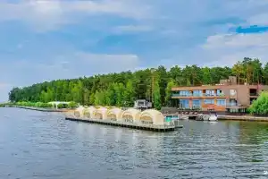 Парк-отель «Изумрудное», Большой Суходол