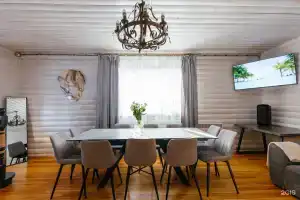 Гостевой дом «Familyhaus», Винзили