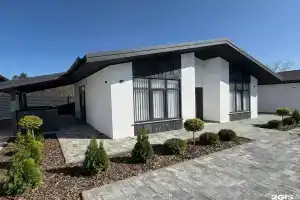 Уютный домик, Рассказово