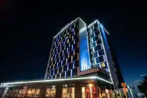 Отель «Cosmos Novosibirsk Hotel», Новосибирск