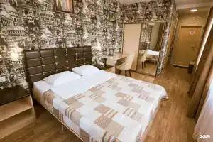 Гостиница «Royal», Благовещенск