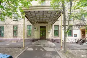 Первый ярус, Москва