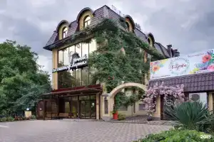 Ночной квартал, Элиста