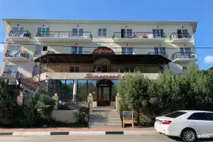 Отель «Европа», Архипо-Осиповка
