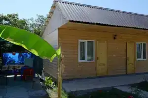На Шаумяна, Алахадзы