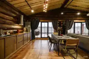 Кемпинг «Вудхаус», Петровское