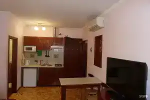 Санни, Сочи