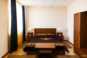 Отель «Агат», Тюмень