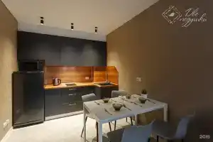 Две Подушки