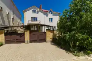 Гостевой дом «Лариса», Витязево